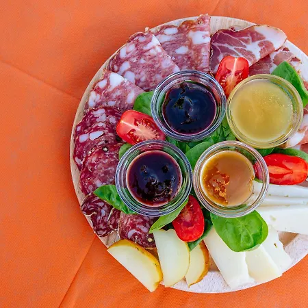 Bio Podere 109 - Wine&food Farm stay *