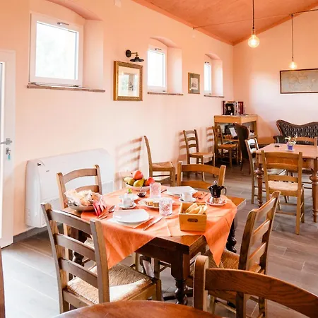Bio Podere 109 - Wine&food Farm stay *