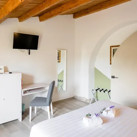 Bio Podere 109 - Wine&food Farm stay *